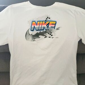 Nike tee shirt